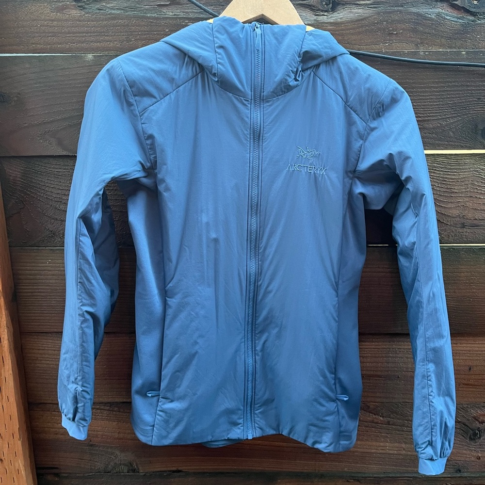 Arc’teryx atom Jacket